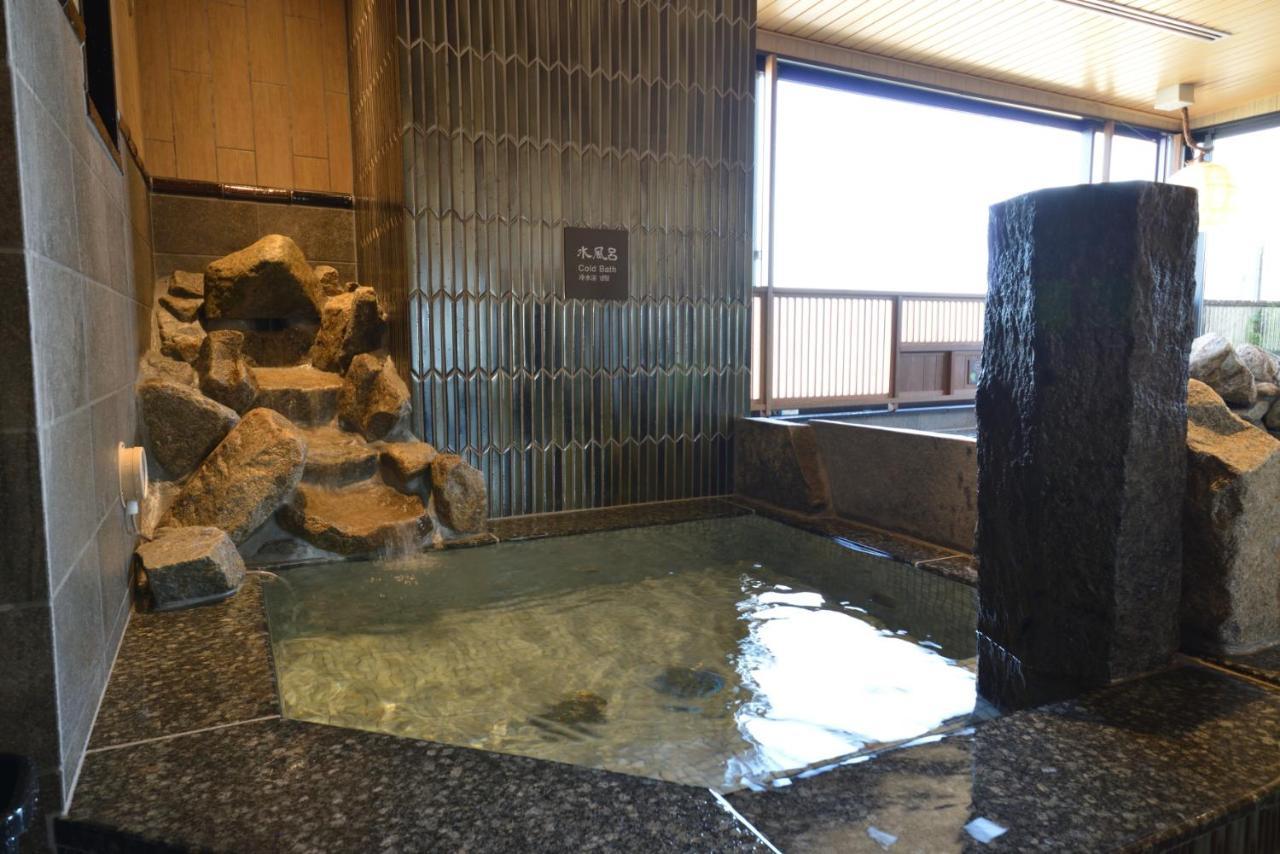 Dormy Inn Takamatsu Chuo Koenmae Natural Hot Spring Eksteriør billede